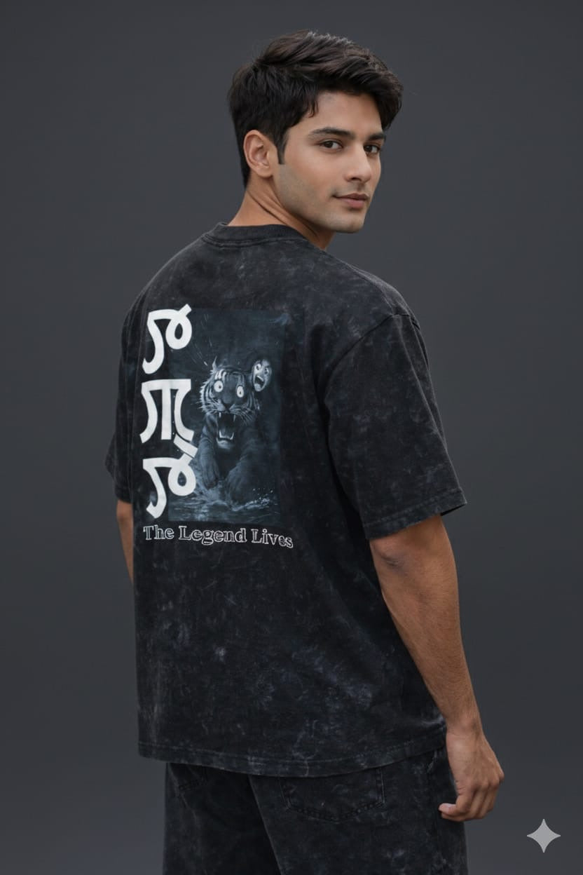 Men’s Black Acid Wash Oversized Graphic T-Shirt – The Legend Lives