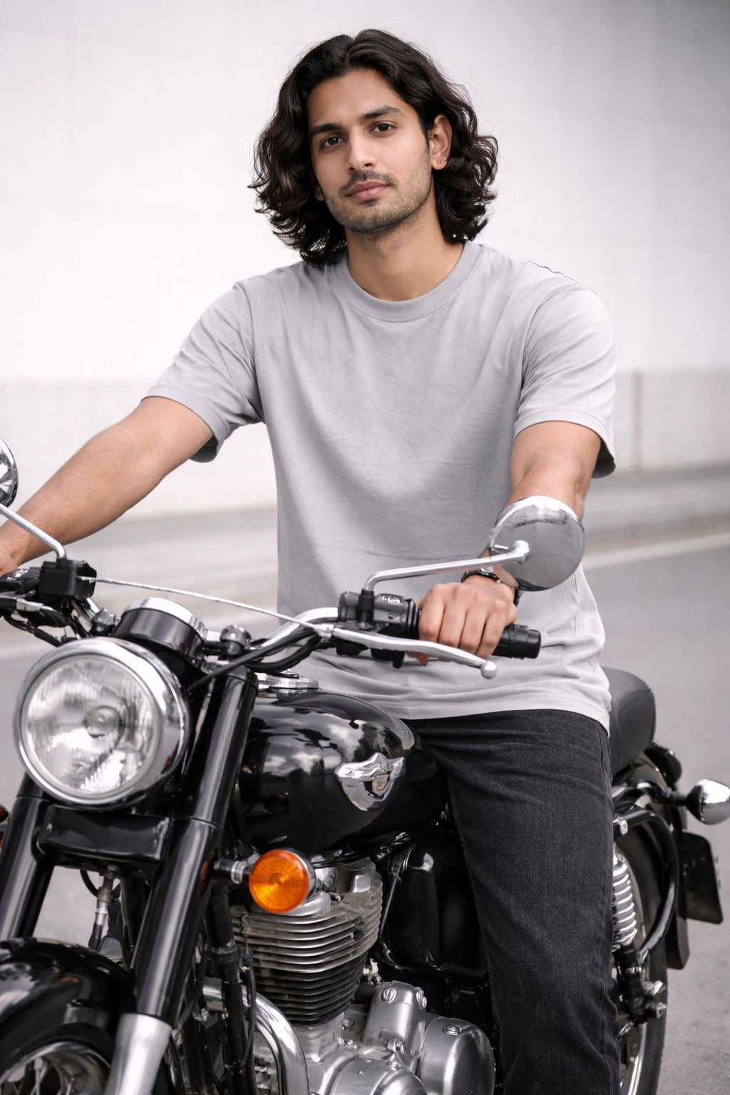 Grey Solid Crew Neck T-Shirt