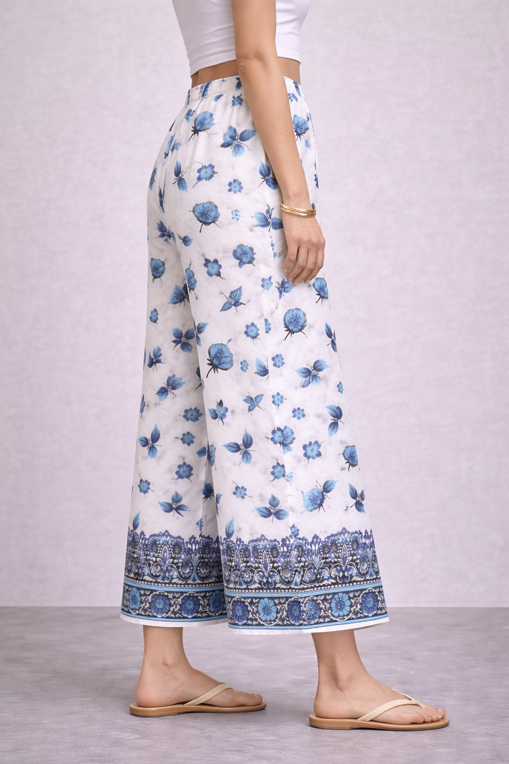 Women’s Blue Floral Printed Straight-Fit Casual Trousers